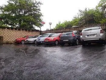 Artxanda Bilbao, Parking Gratuito En El Exterior Junto Al (adults Only) Hotel *