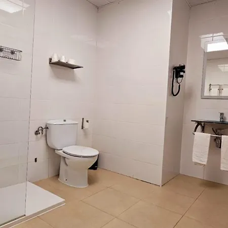 Artxanda Bilbao, Parking Gratuito En El Exterior Junto Al (adults Only)