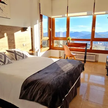 Hotel Artxanda Bilbao, Parking Gratuito En El Exterior Junto Al (adults Only) *