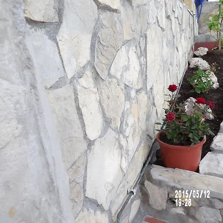 Artxanda Bilbao, Parking Gratuito En El Exterior Junto Al (adults Only) فندق