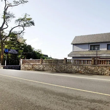 فندق Artxanda Bilbao, Parking Gratuito En El Exterior Junto Al (adults Only) بلباو