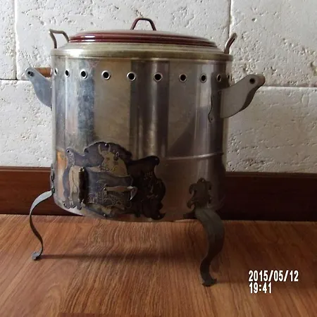 Artxanda Bilbao, Parking Gratuito En El Exterior Junto Al (adults Only) Hotel *