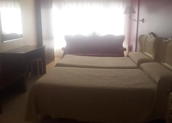 Artxanda Bilbao, Parking Gratuito En El Exterior Junto Al (adults Only) Bilbao