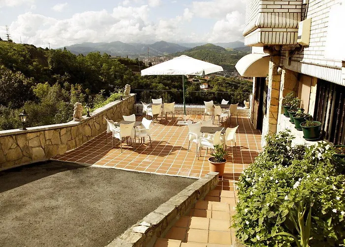 Artxanda Bilbao, Parking Gratuito En El Exterior Junto Al (adults Only) Bilbao