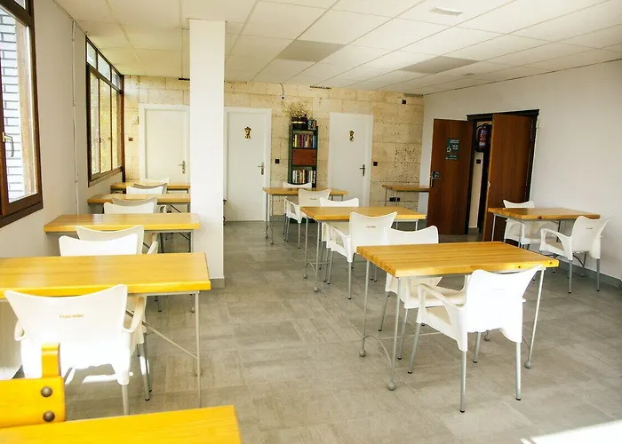 Artxanda Bilbao, Parking Gratuito En El Exterior Junto Al (adults Only) Szálloda Bilbao