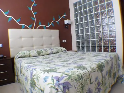 Szálloda Artxanda Bilbao, Parking Gratuito En El Exterior Junto Al (adults Only) *