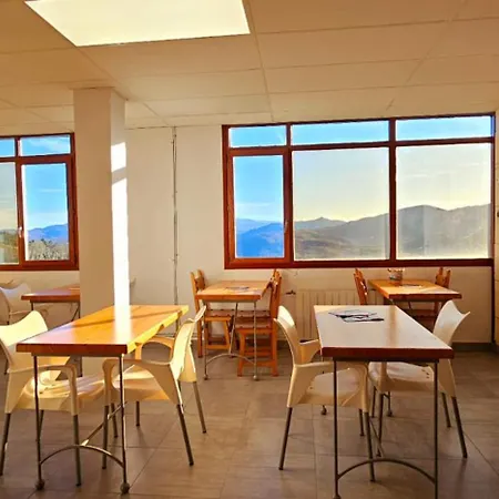 Artxanda Bilbao, Parking Gratuito En El Exterior Junto Al (adults Only) فندق بلباو