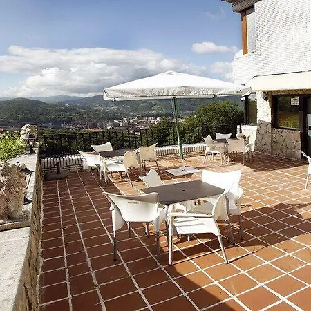 Artxanda Bilbao, Parking Gratuito En El Exterior Junto Al (adults Only)