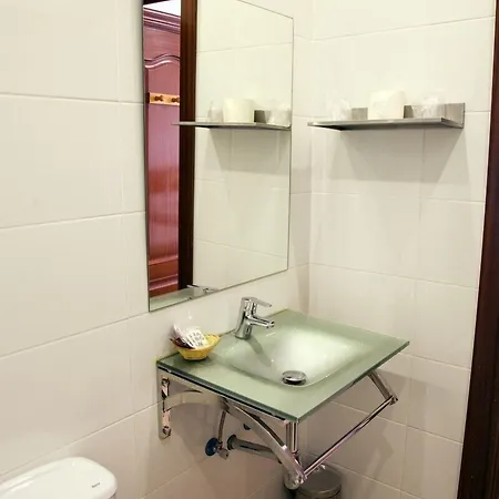 Artxanda Bilbao, Parking Gratuito En El Exterior Junto Al (adults Only) * Μπιλμπάο
