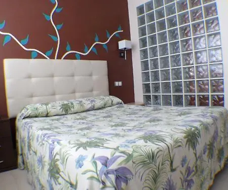 Ξενοδοχείο Artxanda Bilbao, Parking Gratuito En El Exterior Junto Al (adults Only) *