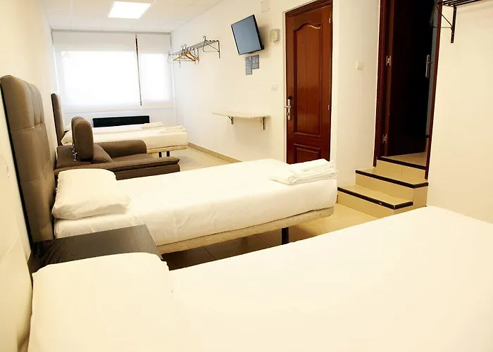 Hotel Artxanda Bilbao, Parking Gratuito En El Exterior Junto Al (adults Only)