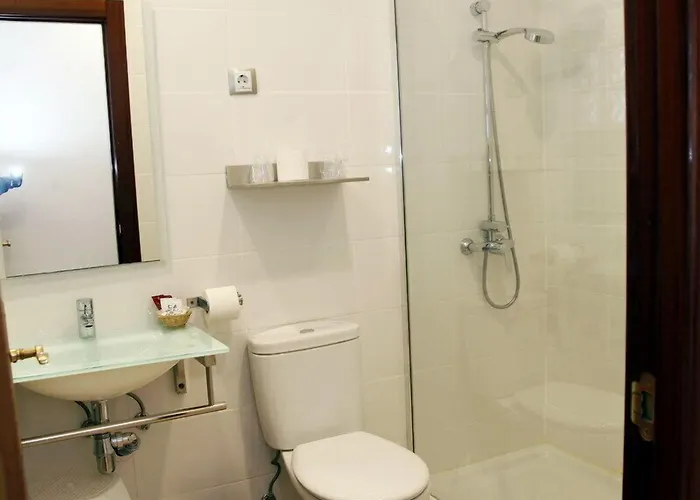 Artxanda Bilbao, Parking Gratuito En El Exterior Junto Al (adults Only)