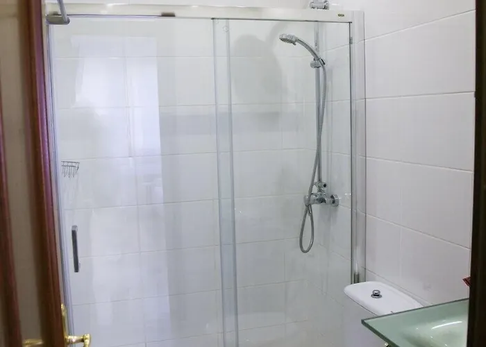 Hotel Artxanda Bilbao, Parking Gratuito En El Exterior Junto Al Bilbao